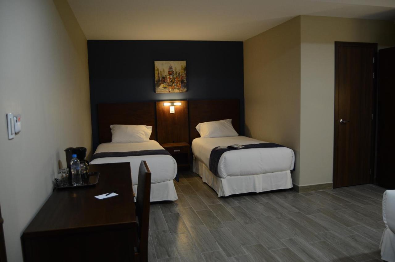 Hotel San Agustin Plaza Latacunga Exteriér fotografie