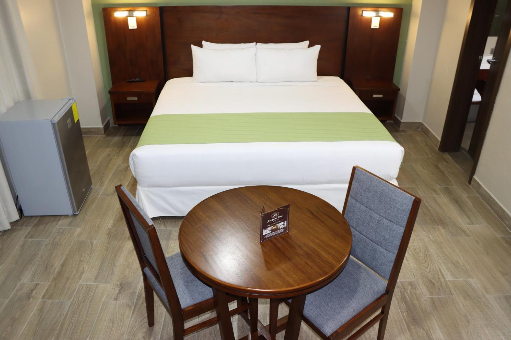 Hotel San Agustin Plaza Latacunga Exteriér fotografie